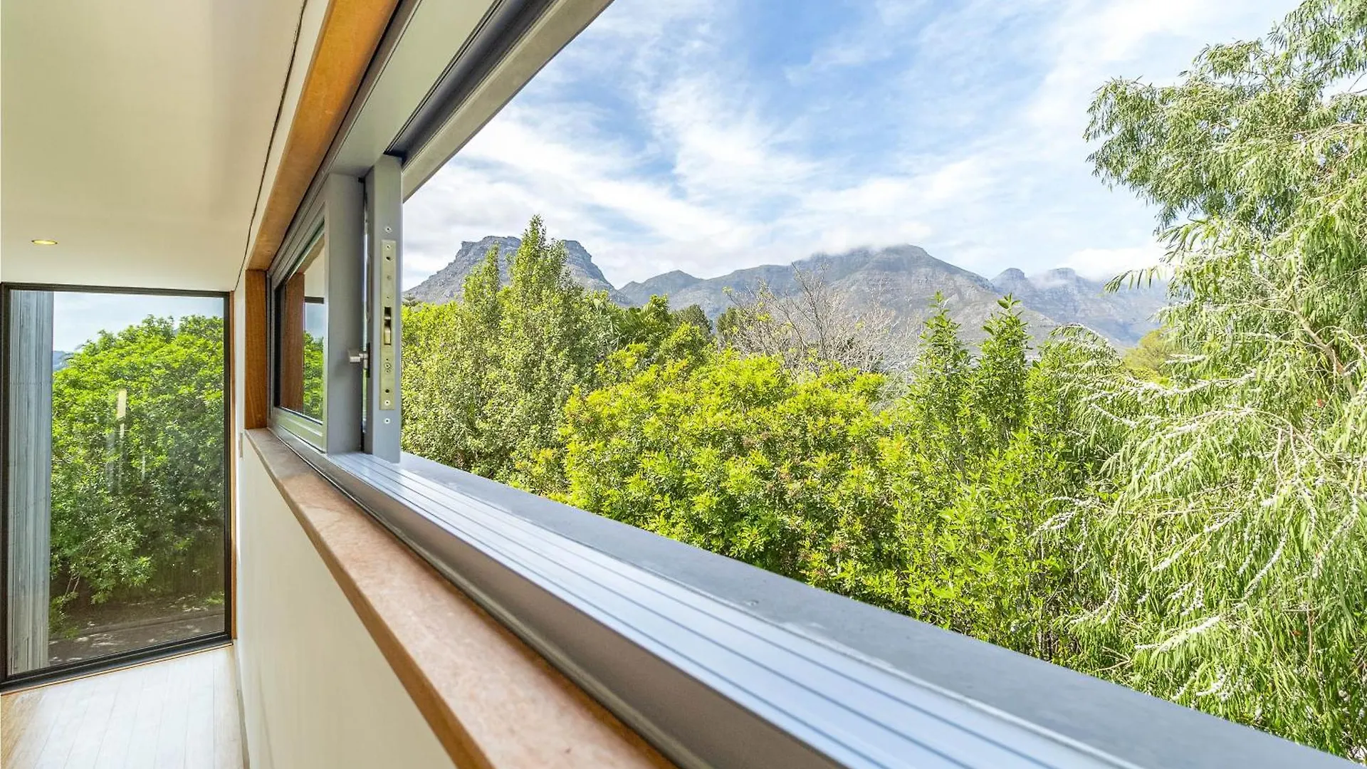 Luxury Eco Villa, Houtbay, Cape Town, South Africa Hout Bay 0*,  Sudáfrica
